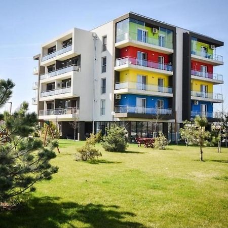 Tranzzit Airport Apartment II Otopeni Bagian luar foto