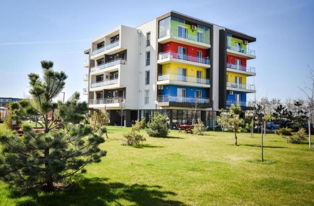 Tranzzit Airport Apartment II Otopeni Bagian luar foto