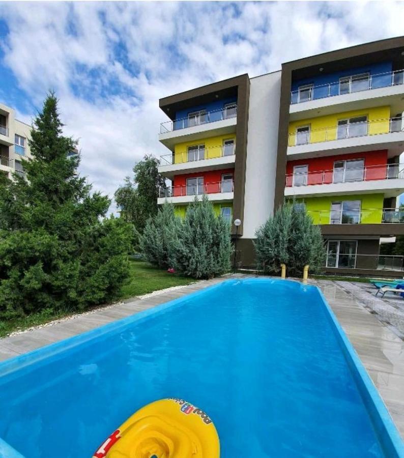 Tranzzit Airport Apartment II Otopeni Bagian luar foto